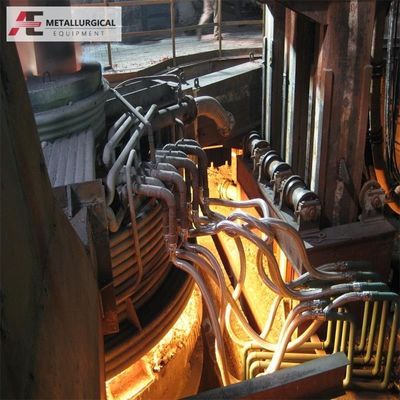 فرن التكرير بالفولاذ فرن صهر الصلب 10T-160T مع التحكم بدقة في درجة الحرارة